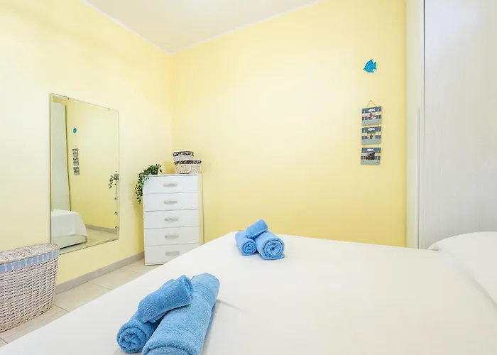 Tatil Evi Casa Nucci - Free Wifi - 100mt From The Villasimius