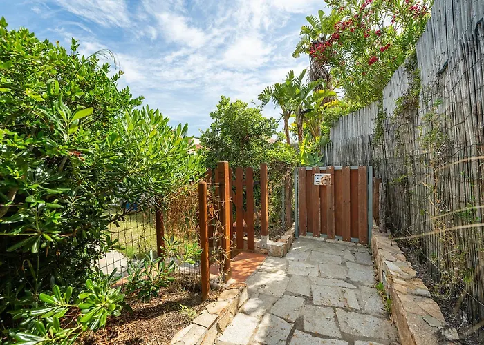 Casa Nucci - Free Wifi - 100mt From The Feriehus Villasimius