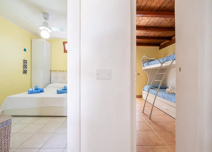 Feriehus Casa Nucci - Free Wifi - 100mt From The Villasimius