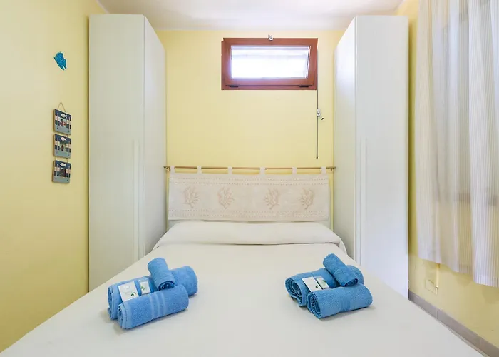 Casa Nucci - Free Wifi - 100mt From The Prázdninový dům Villasimius